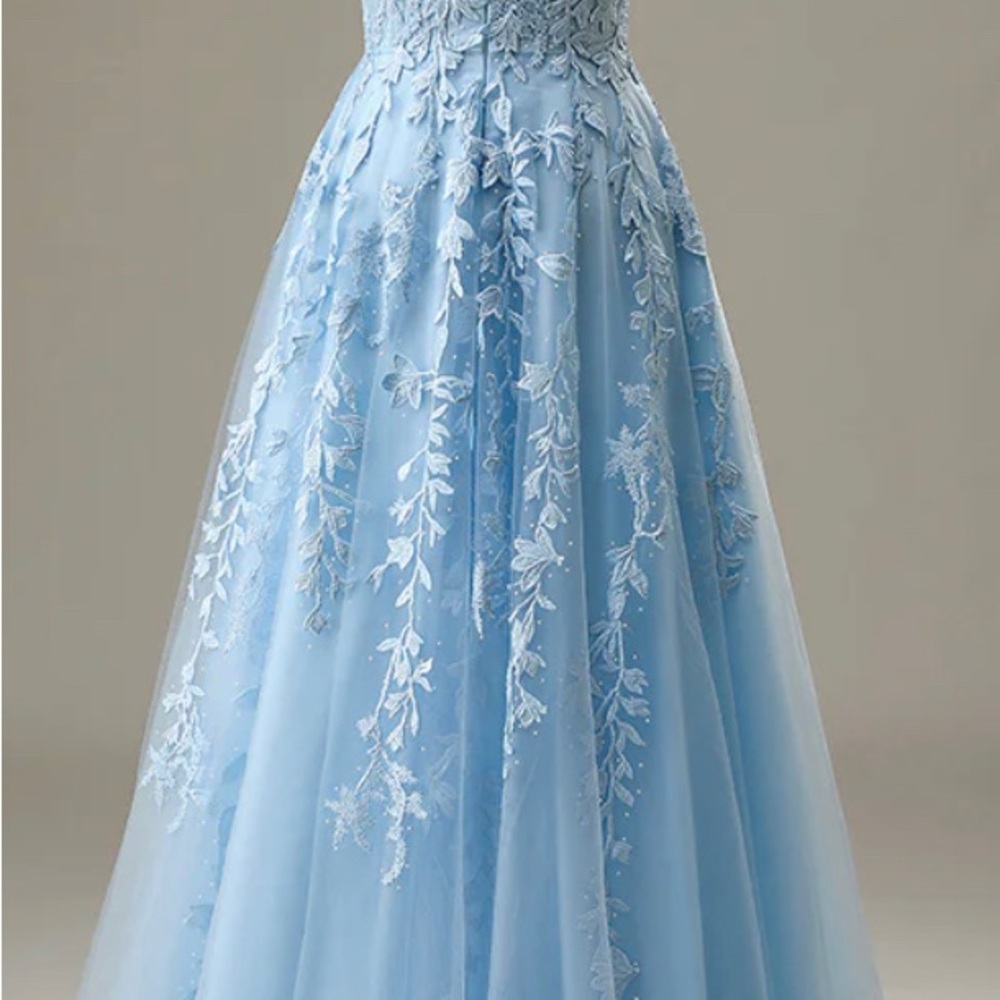 Berlinnova, Size 14, color blue jay, never worn. - Picture 2 of 3